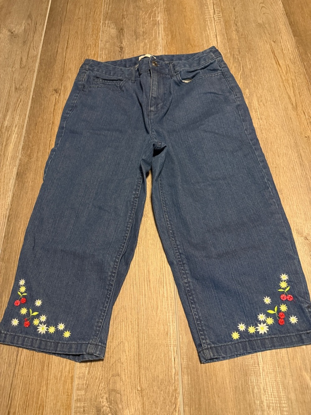 Christopher & Banks Dark Blue Straight-Leg Capris with Floral Embroidery